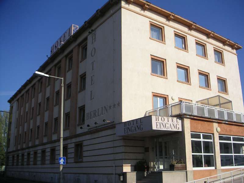 Hotel Berlin Budapeste Exterior foto